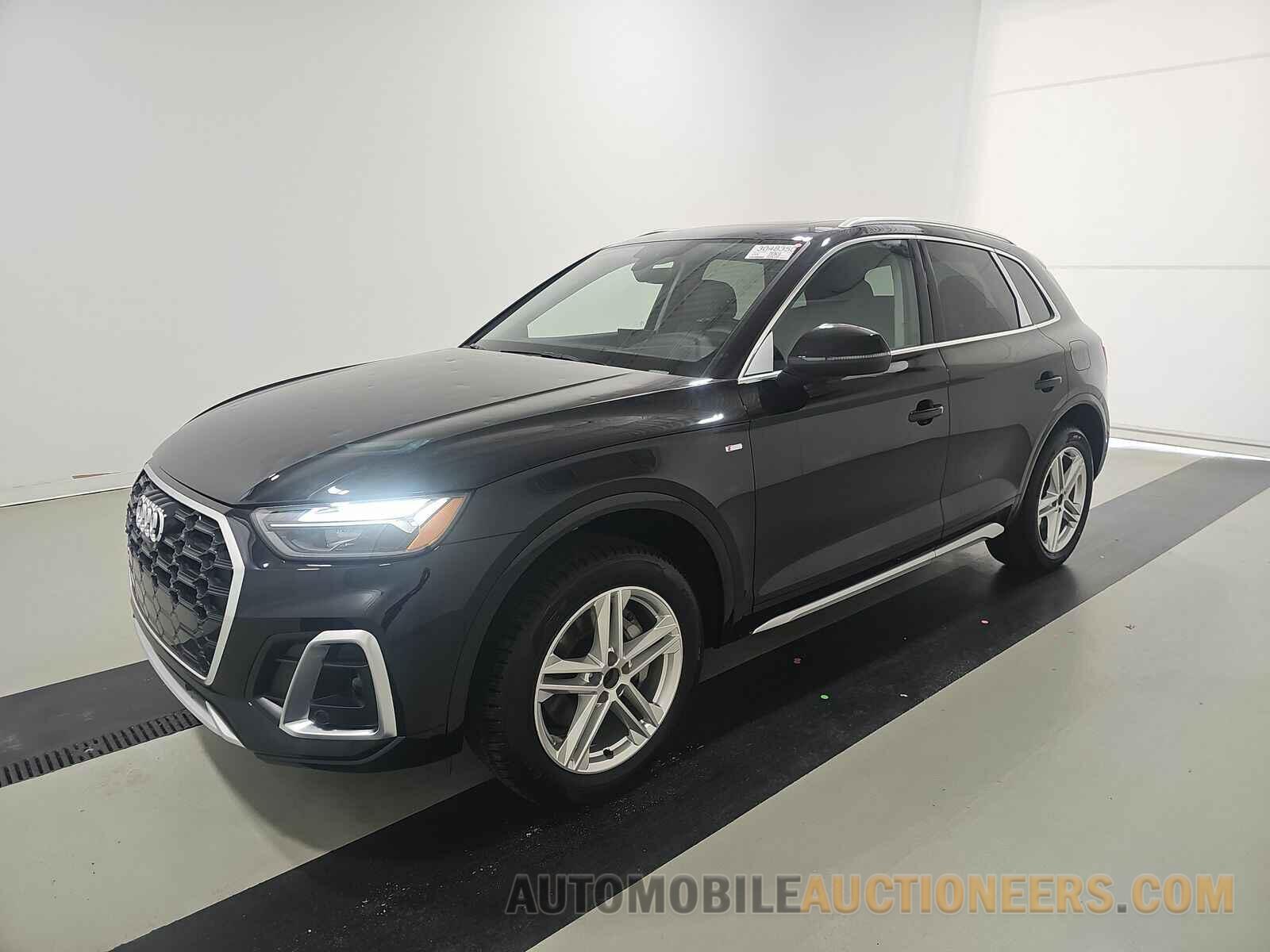 WA1E2AFY1R2089088 Audi Q5 2024