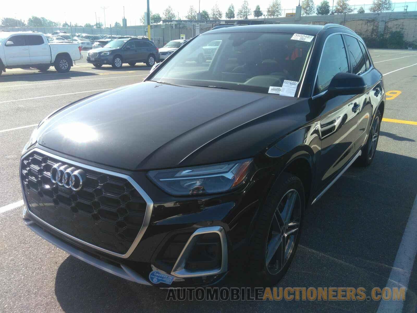 WA1E2AFY6M2035858 Audi Q5 2021