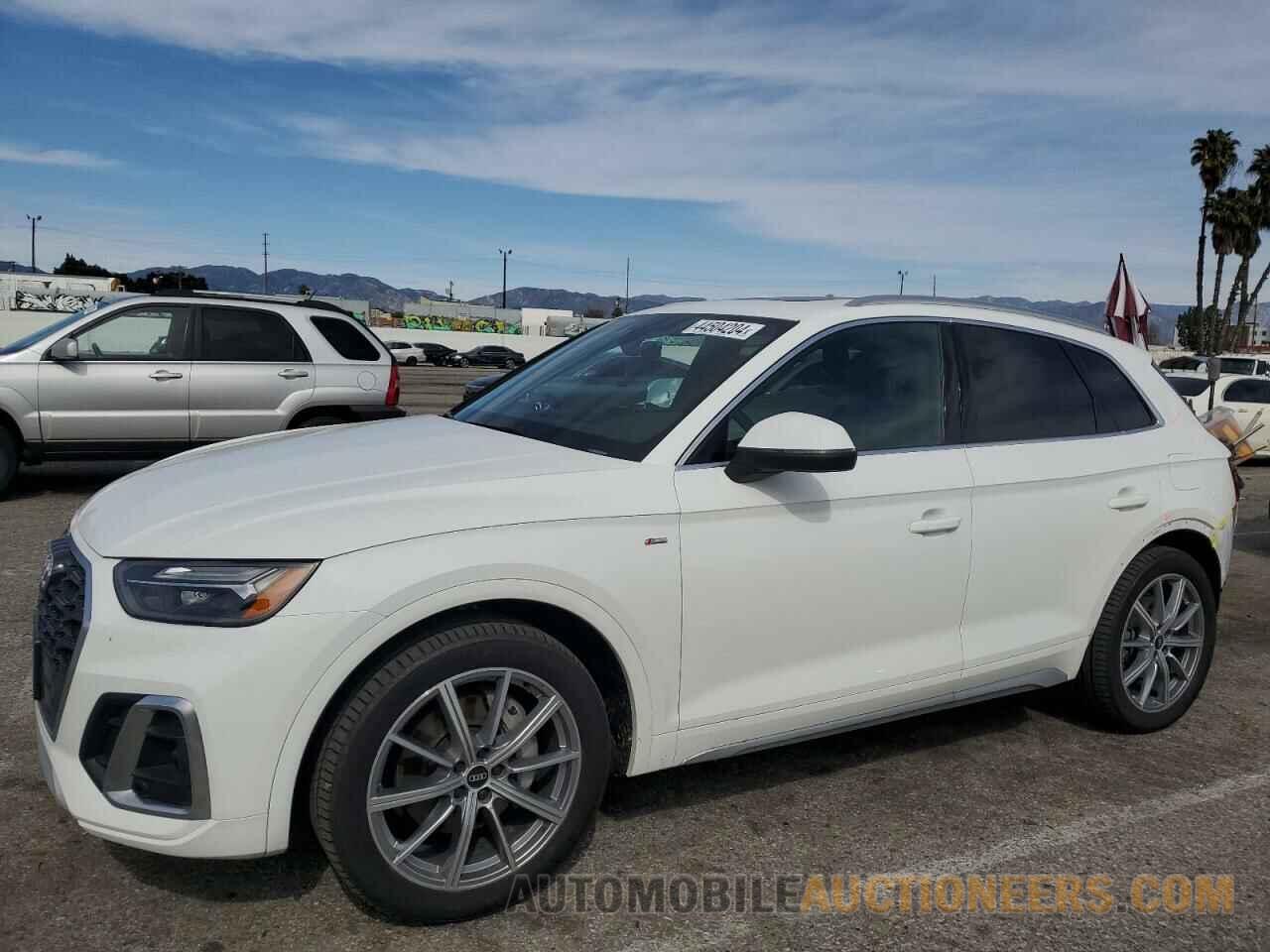 WA1E2AFY7M2061112 AUDI Q5 2021