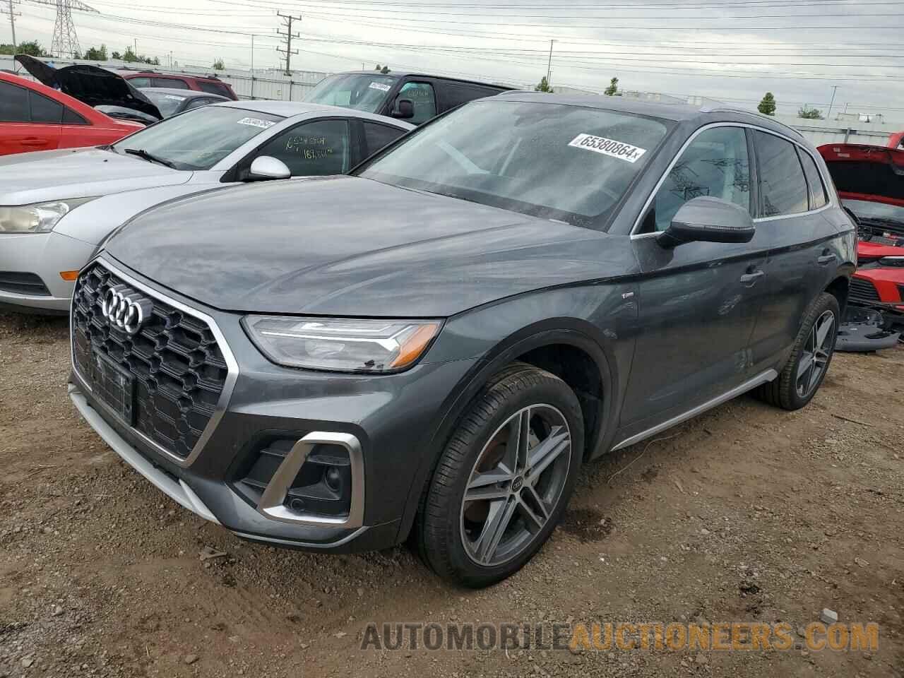 WA1E2AFY8M2033058 AUDI Q5 2021