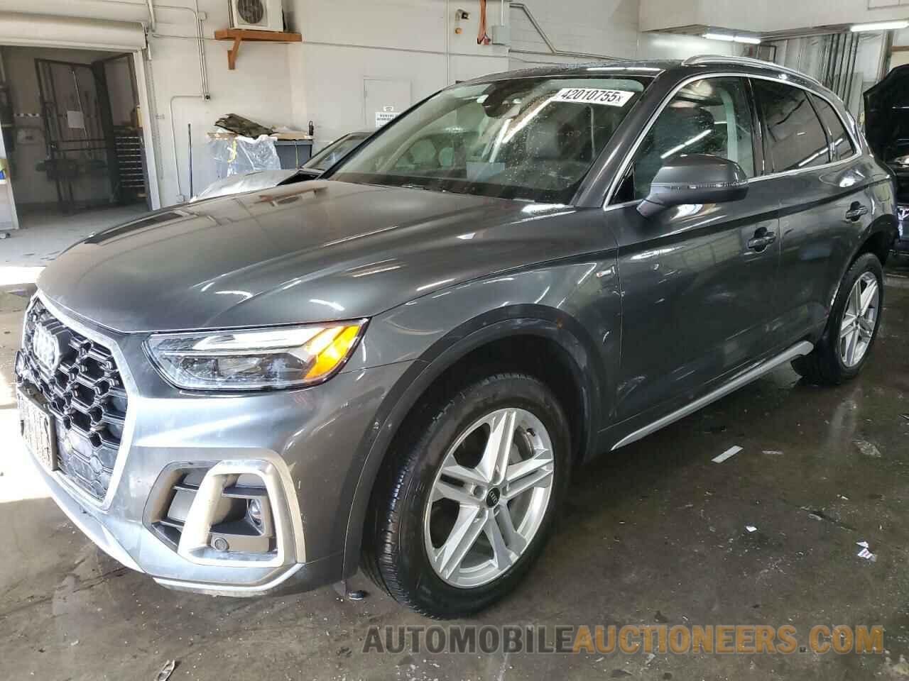 WA1E2AFY9R2040284 AUDI Q5 2024