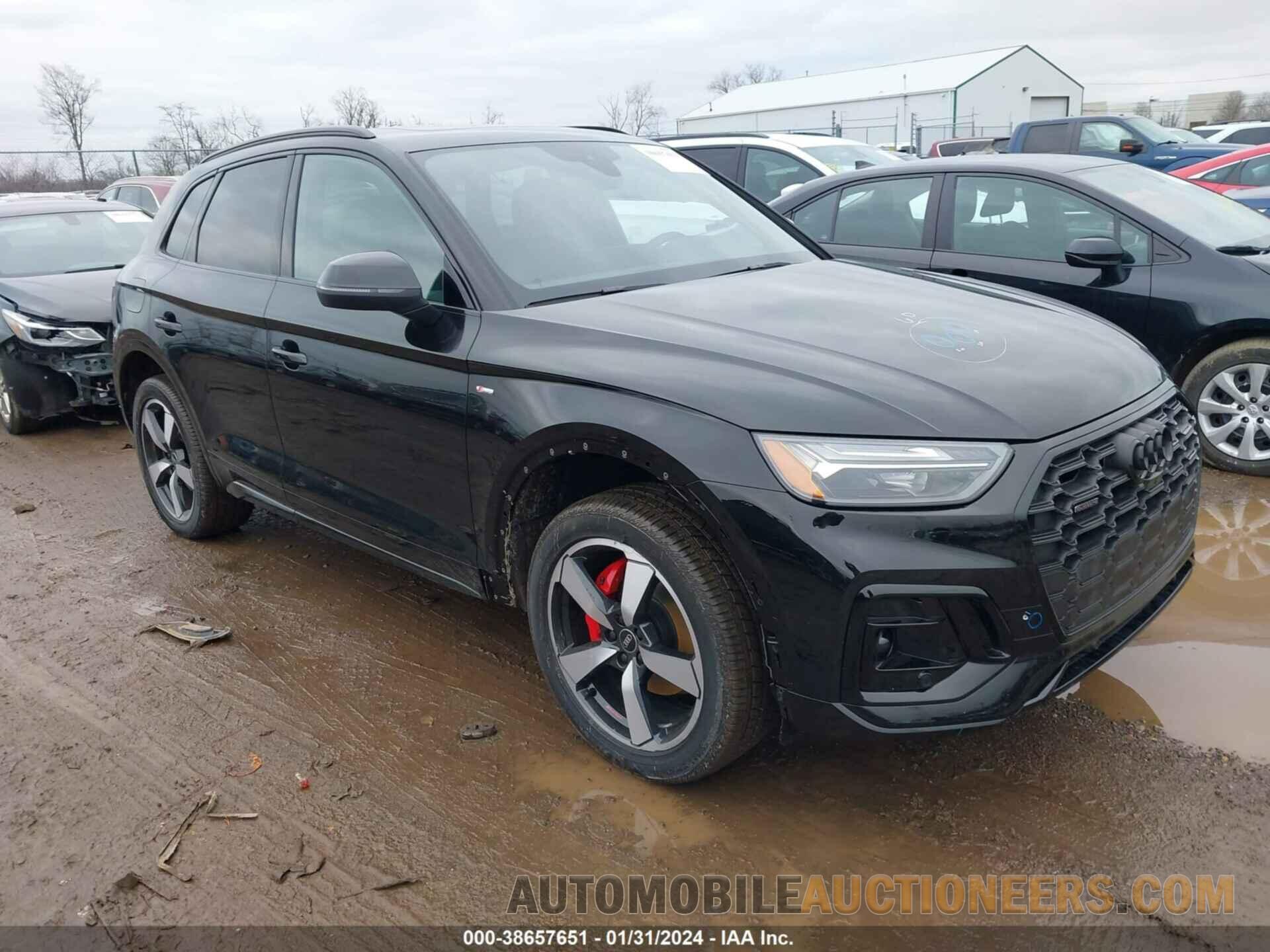 WA1EAAFY0R2043920 AUDI Q5 2024