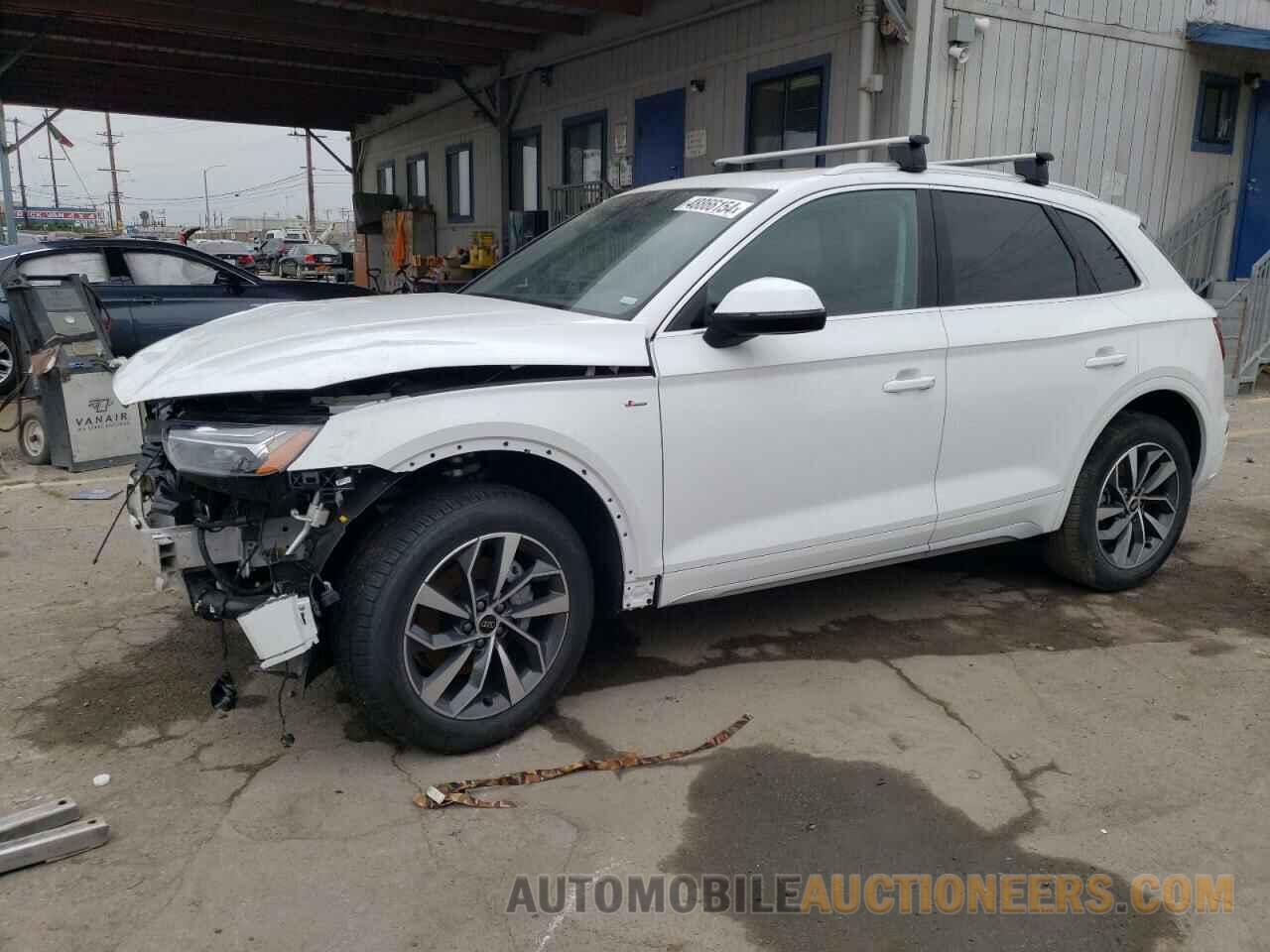 WA1EAAFY3R2033026 AUDI Q5 2024