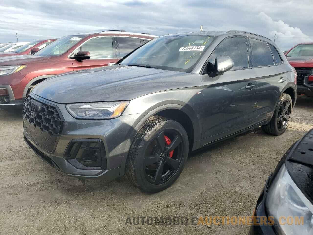 WA1EAAFY5R2042861 AUDI Q5 2024