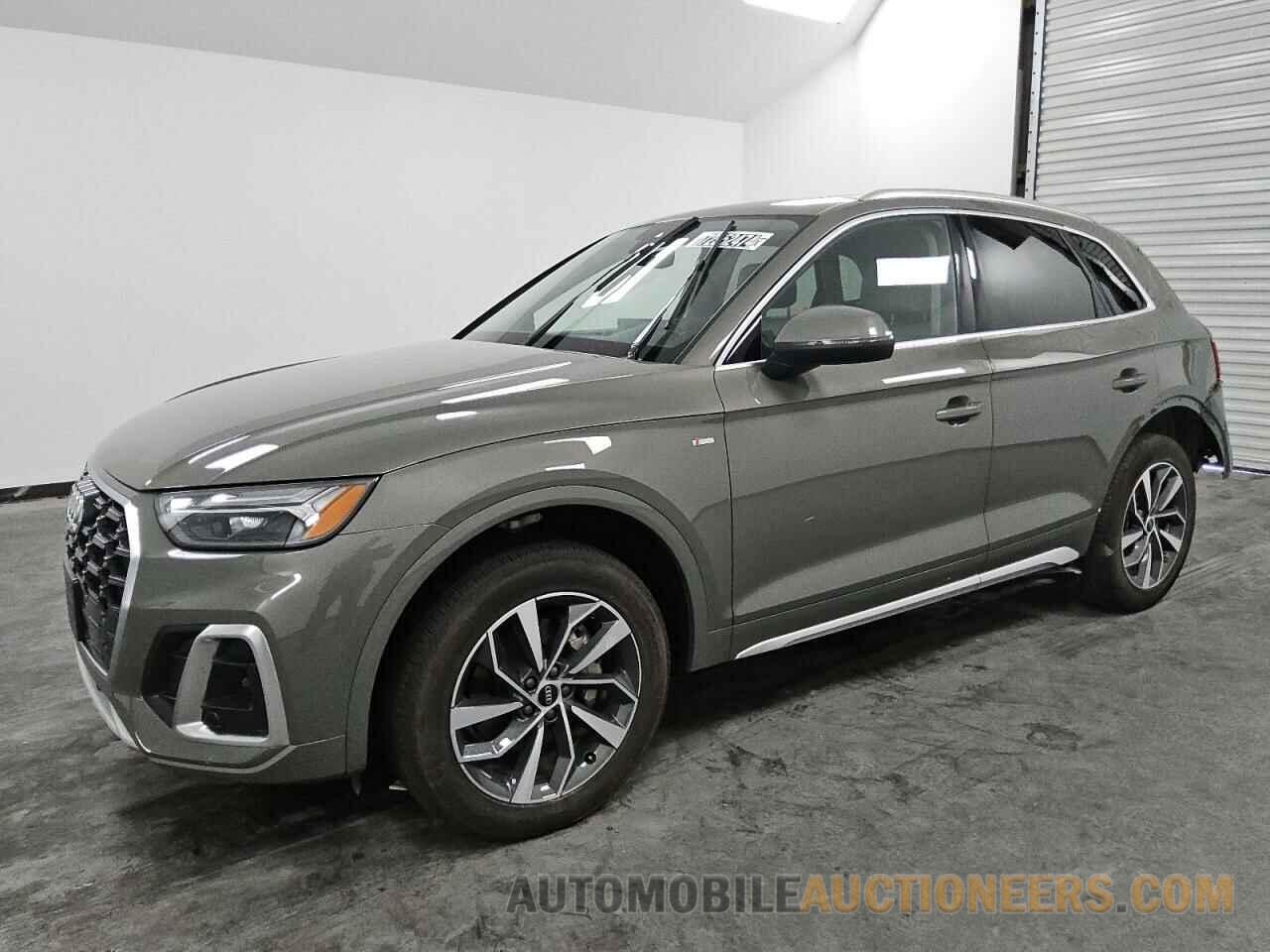 WA1EAAFY5R2084480 AUDI Q5 2024