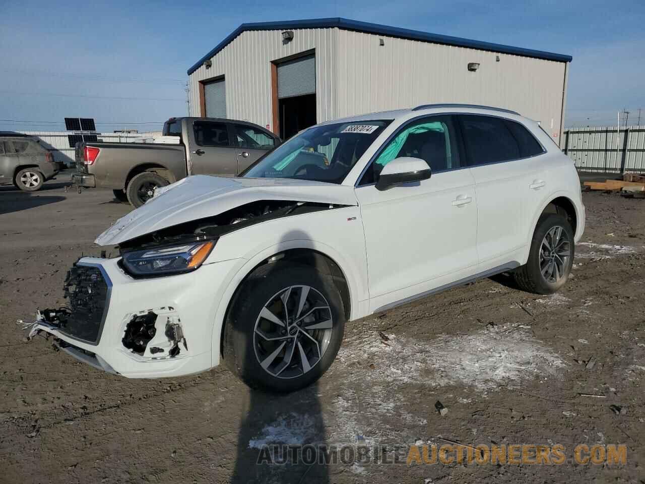 WA1EAAFY8R2012642 AUDI Q5 2024