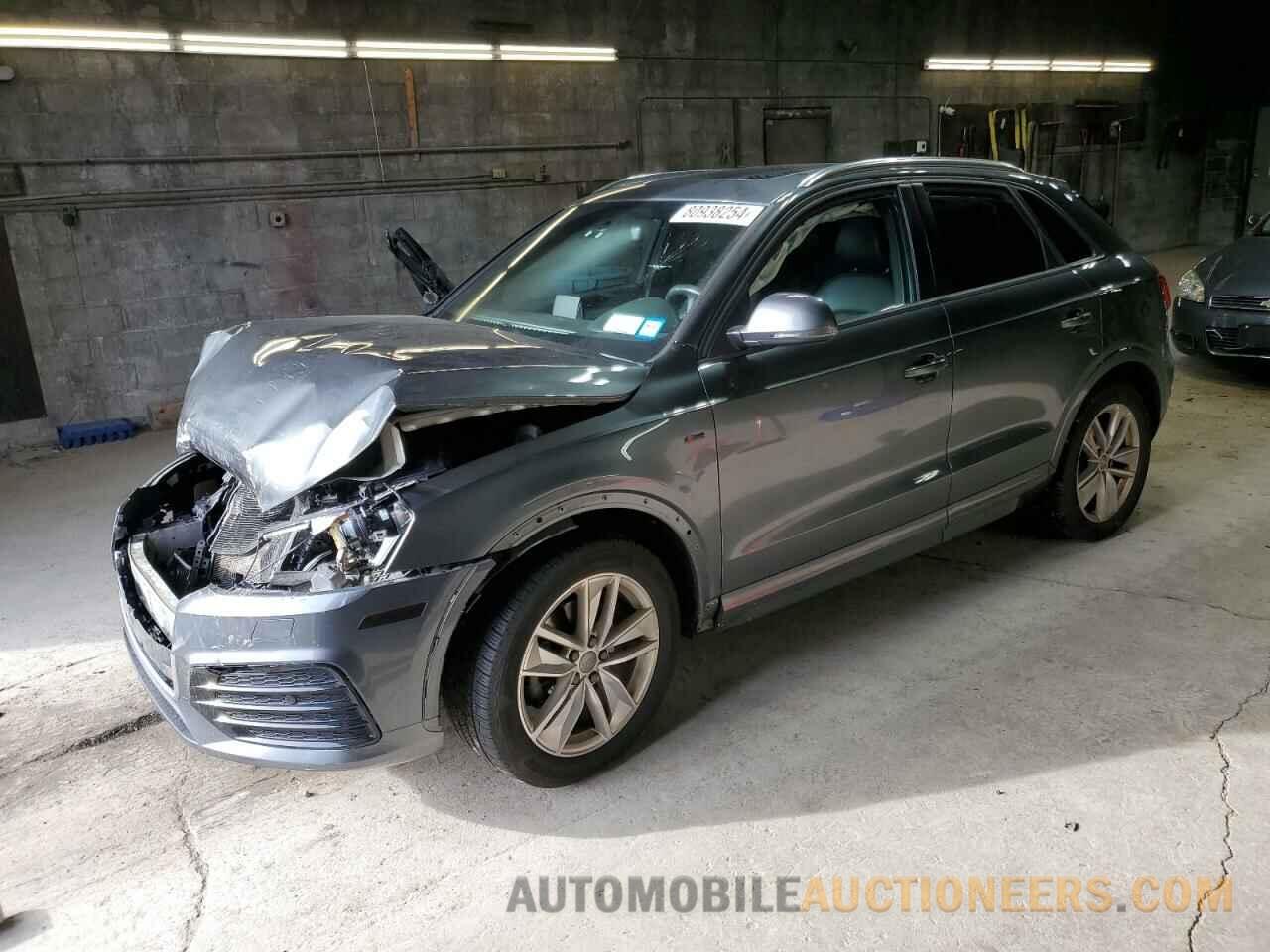 WA1ECCFS0JR009599 AUDI Q3 2018