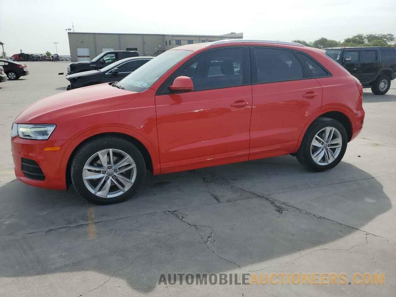 WA1ECCFS1HR013025 AUDI Q3 2017