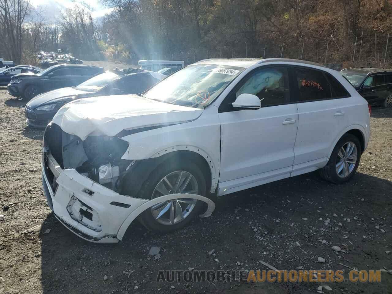 WA1ECCFS2HR009128 AUDI Q3 2017