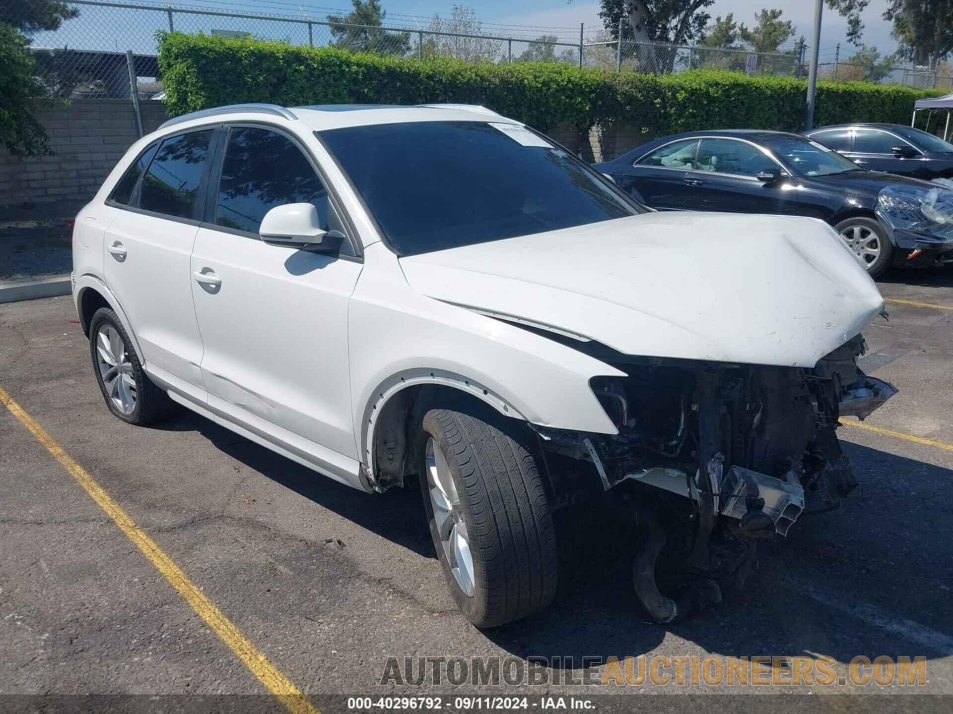 WA1ECCFS5HR008412 AUDI Q3 2017