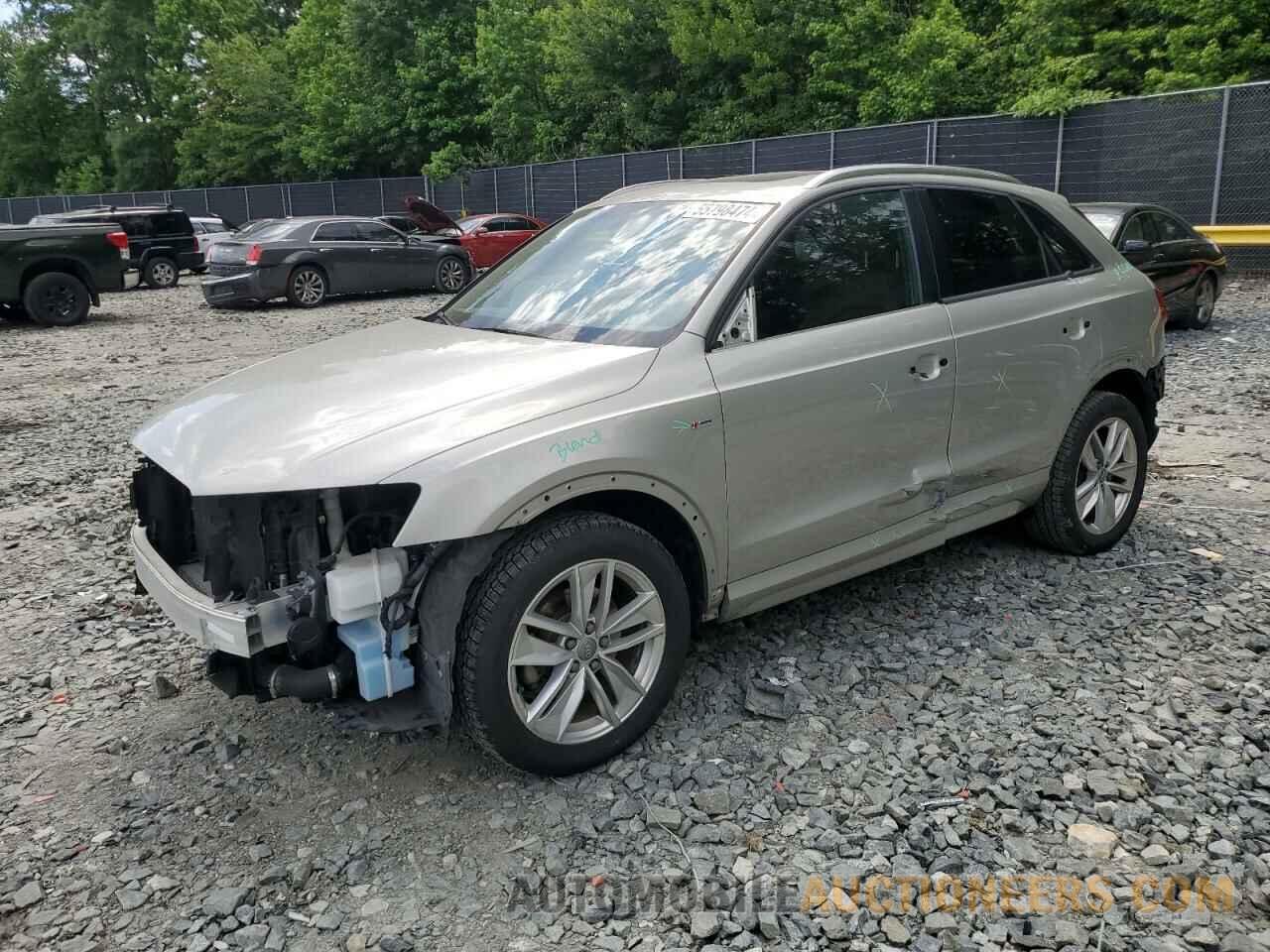 WA1ECCFS7JR002455 AUDI Q3 2018