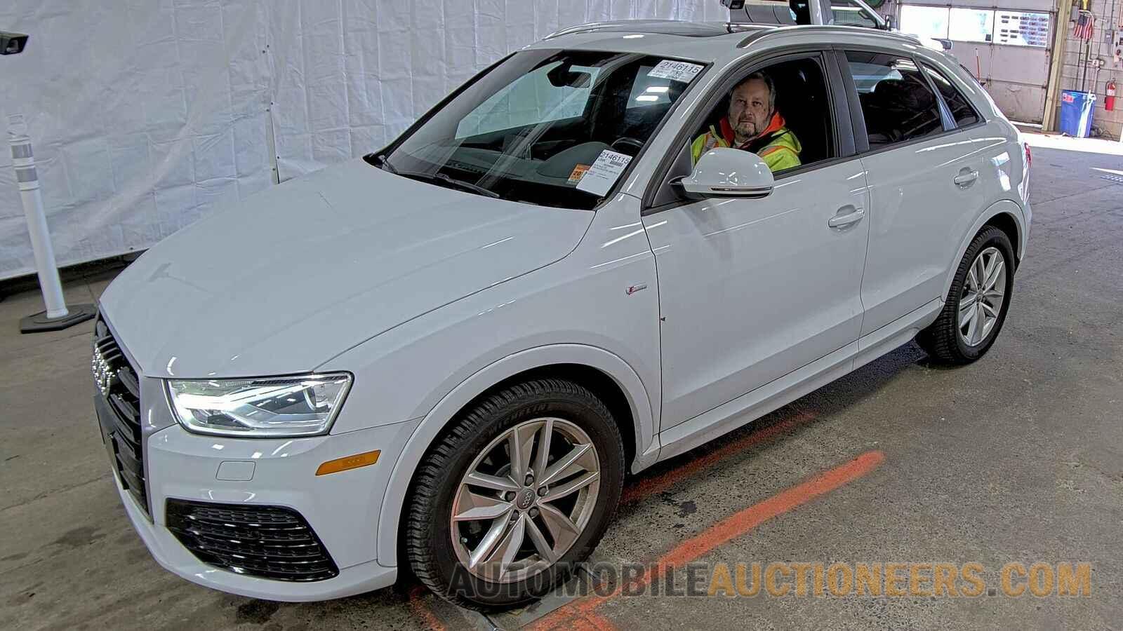 WA1ECCFS7JR017019 Audi Q3 2018