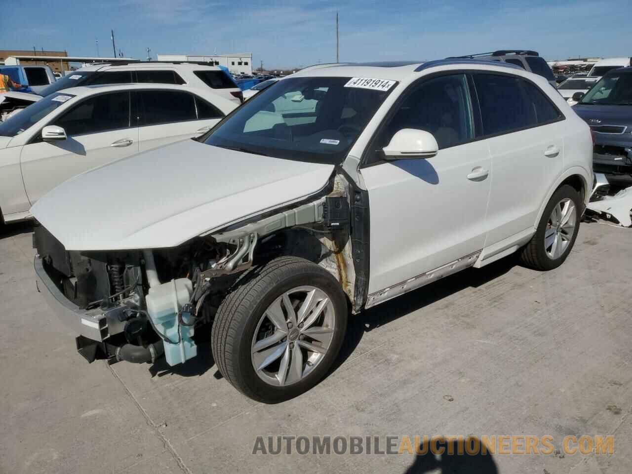 WA1ECCFS7JR035228 AUDI Q3 2018