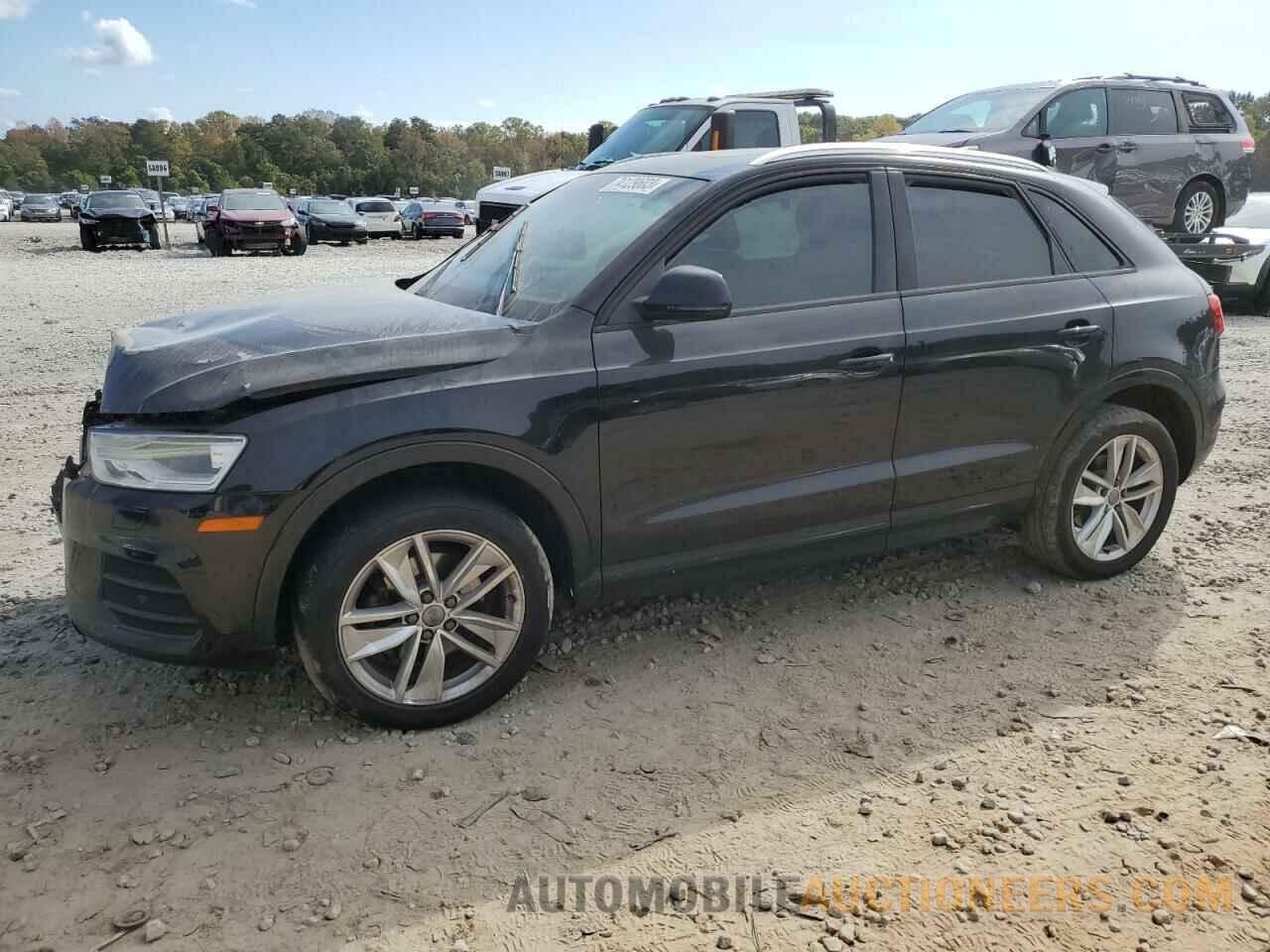 WA1ECCFS8HR003592 AUDI Q3 2017