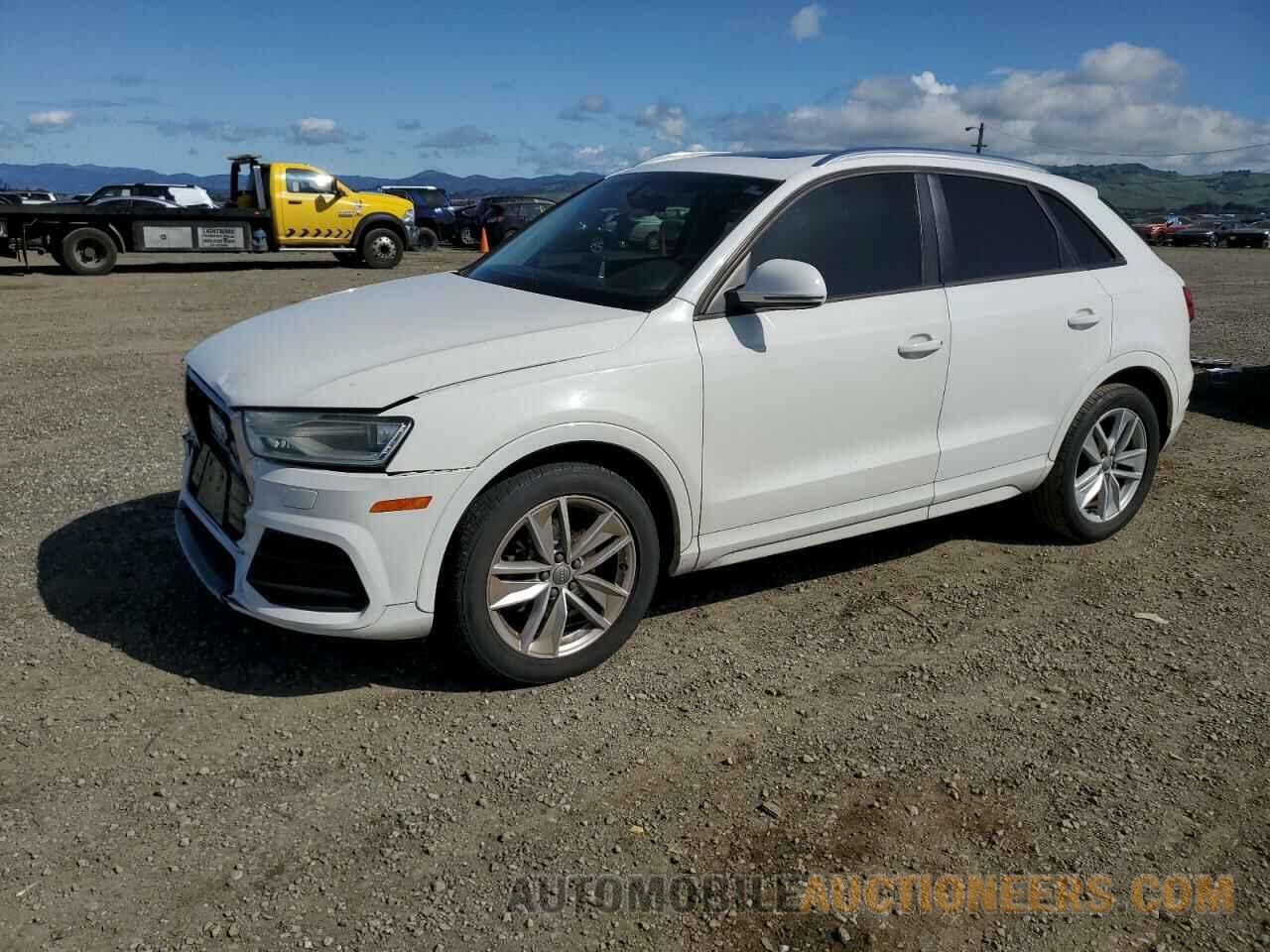 WA1ECCFS8HR013068 AUDI Q3 2017