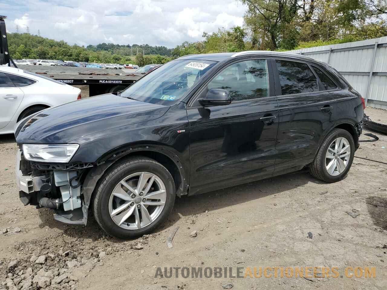 WA1ECCFS8JR017918 AUDI Q3 2018