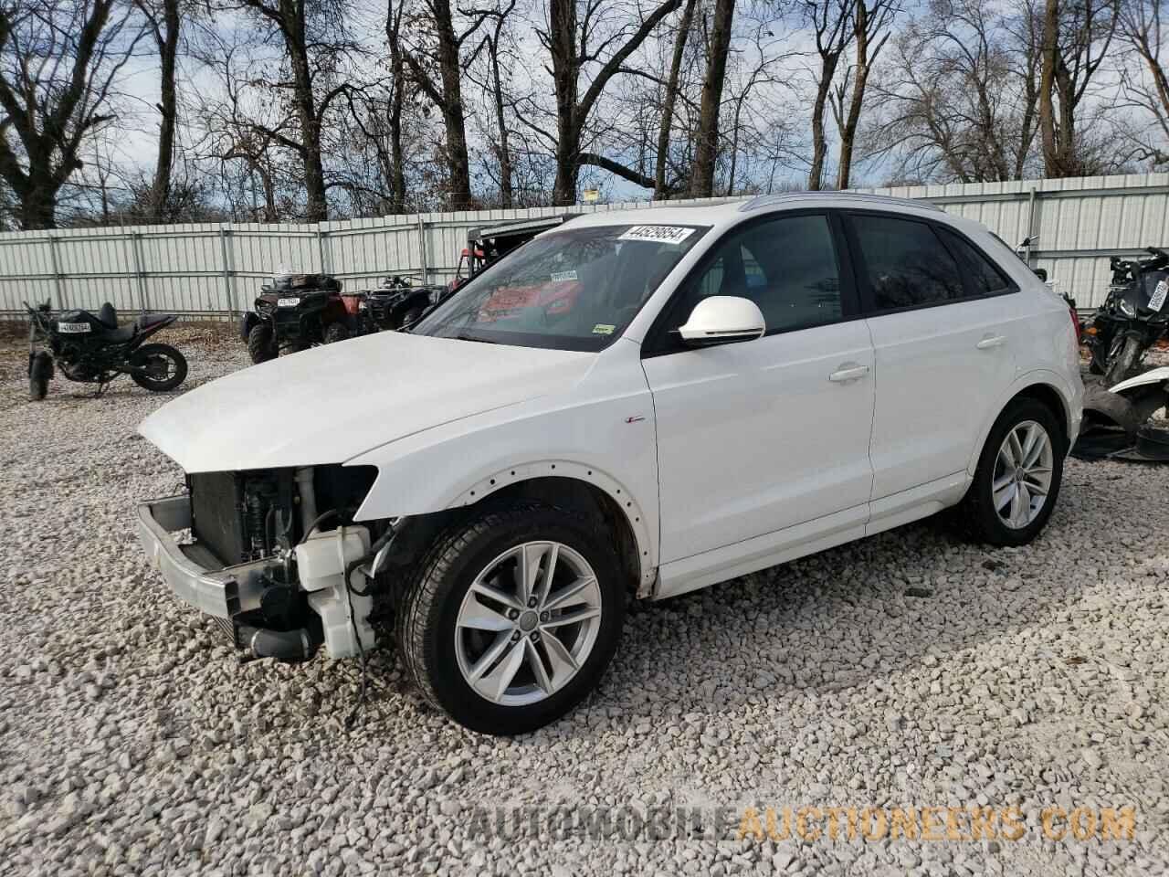 WA1ECCFS9JR001419 AUDI Q3 2018