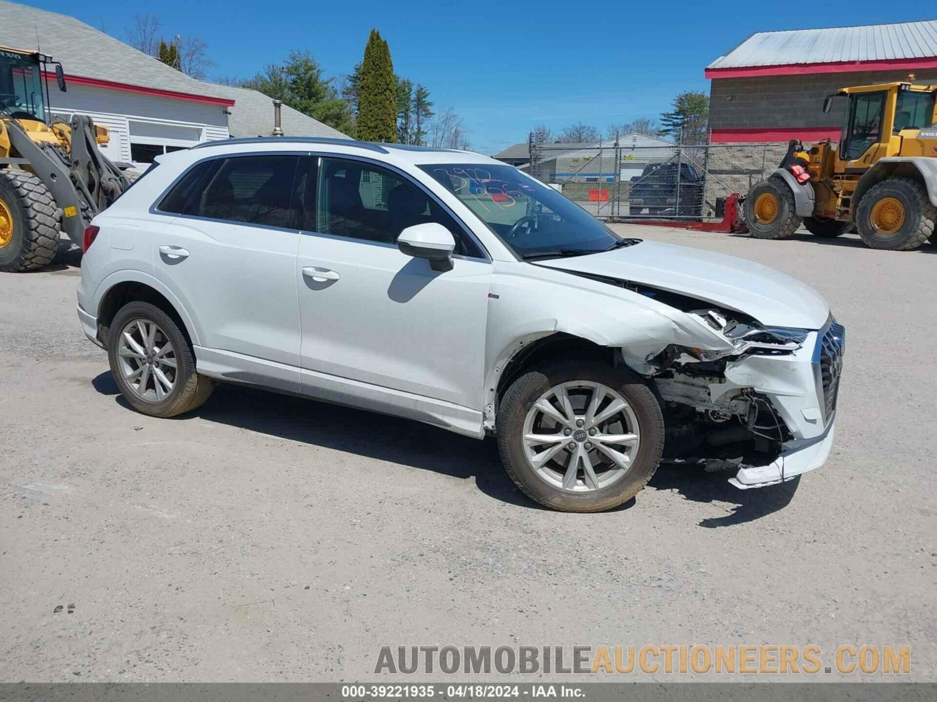 WA1EECF31M1046568 AUDI Q3 2021