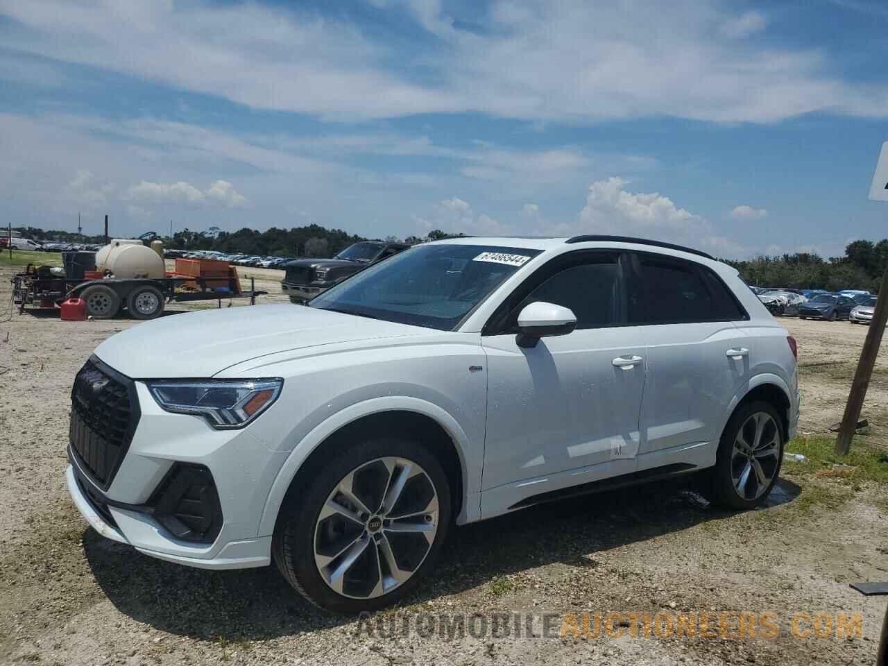 WA1EECF31N1018044 AUDI Q3 2022