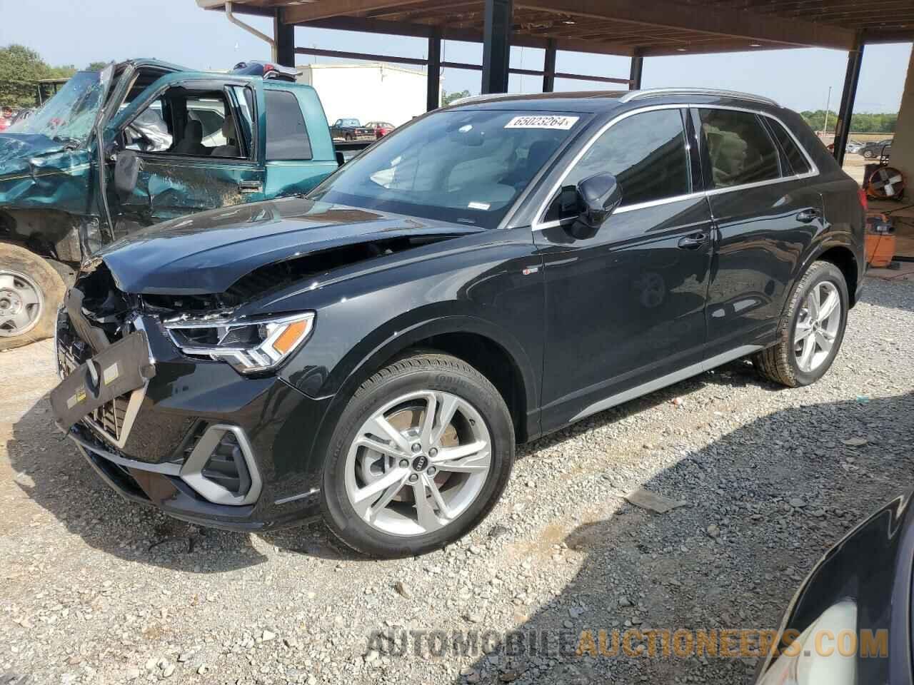 WA1EECF31R1067489 AUDI Q3 2024