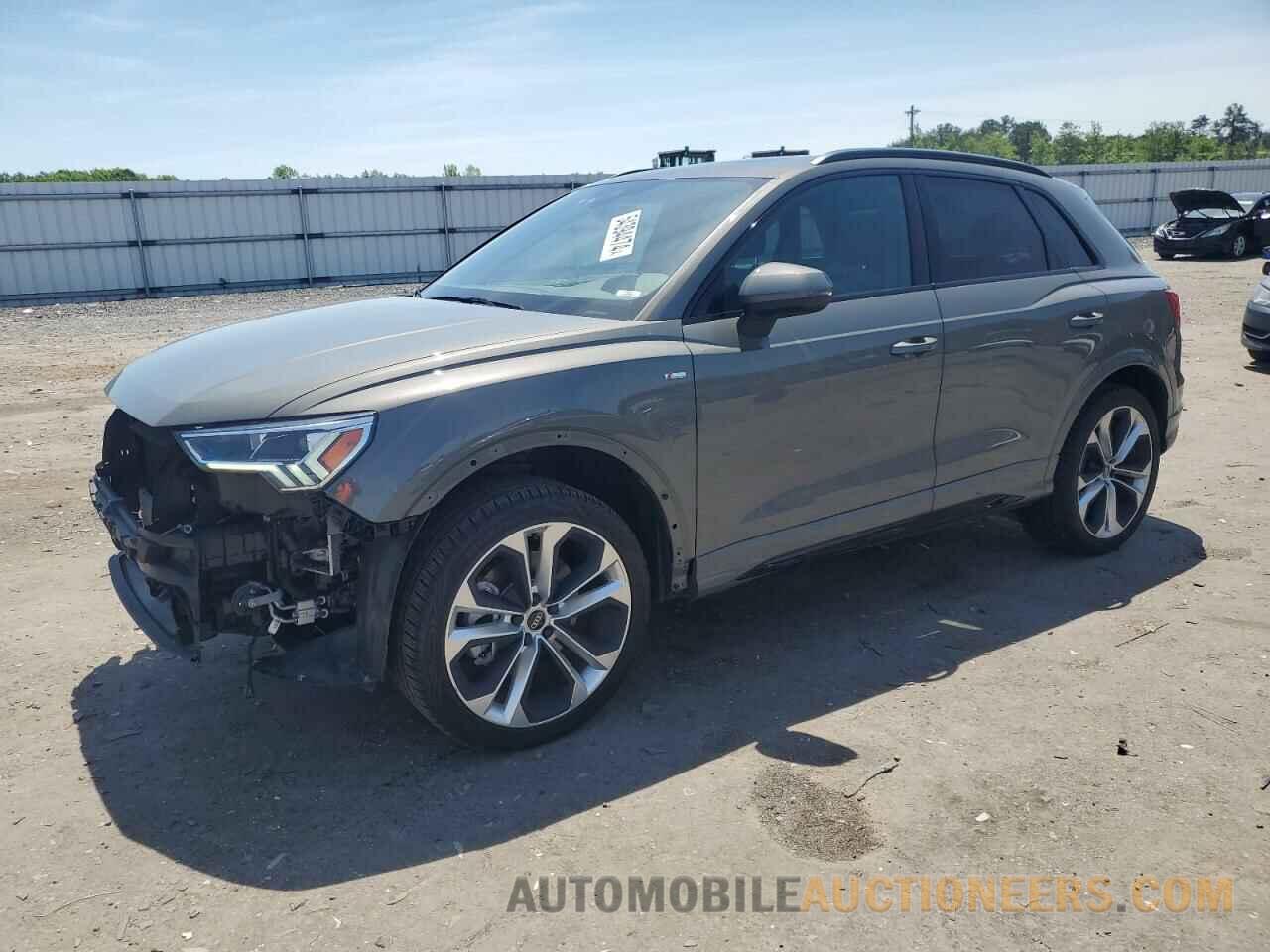 WA1EECF32M1145870 AUDI Q3 2021