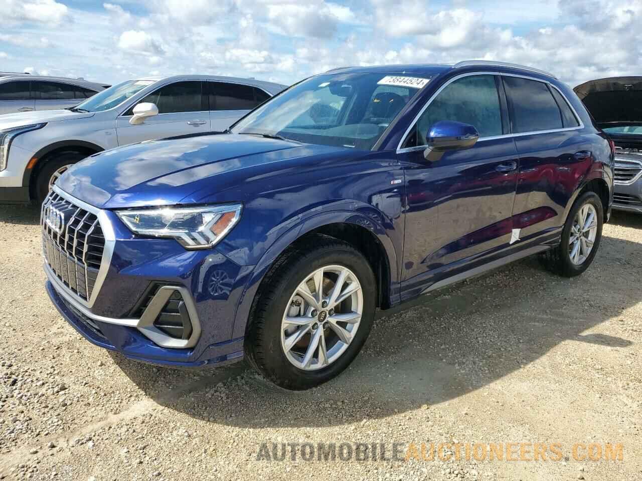 WA1EECF32P1028021 AUDI Q3 2023