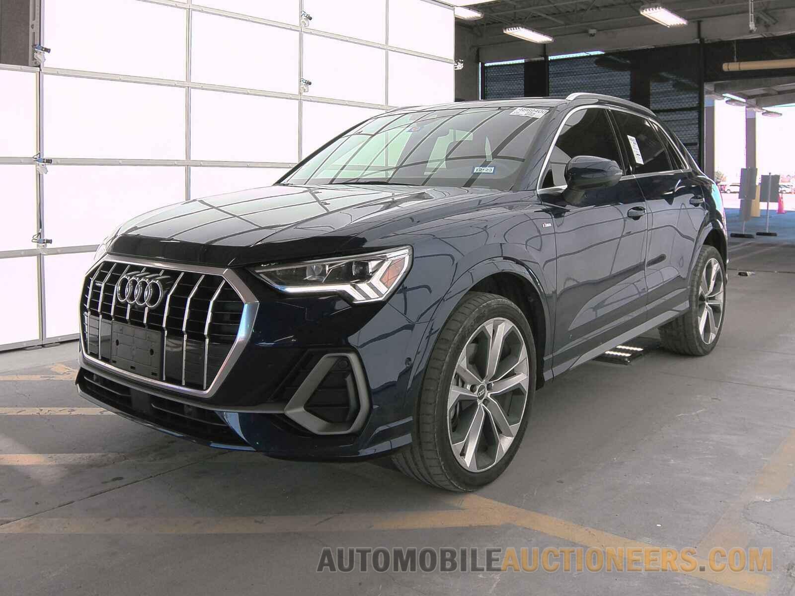 WA1EECF33M1049309 Audi Q3 2021