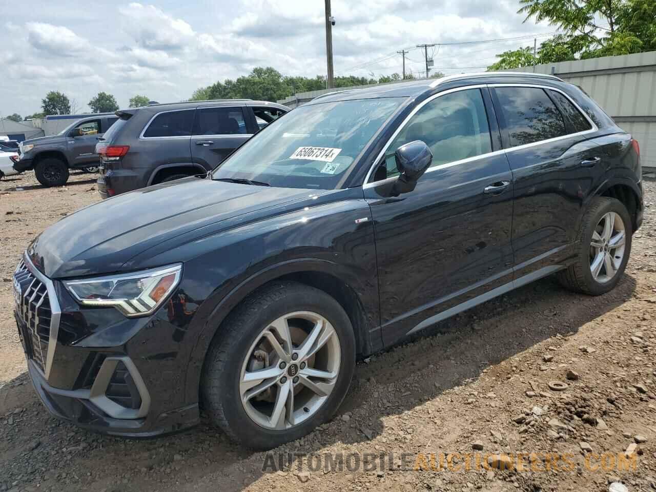 WA1EECF33M1116104 AUDI Q3 2021