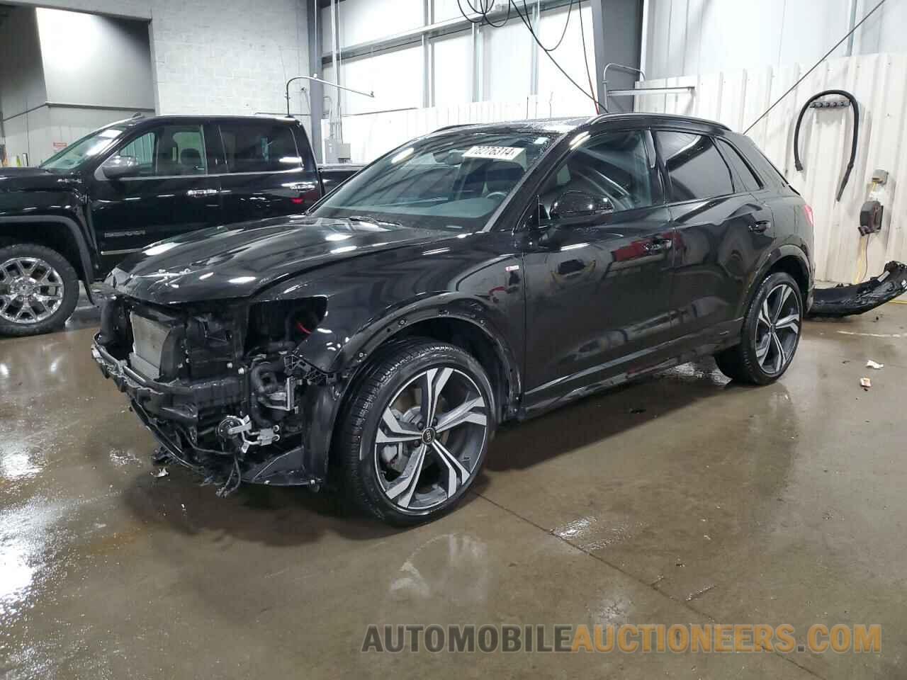 WA1EECF33P1042249 AUDI Q3 2023