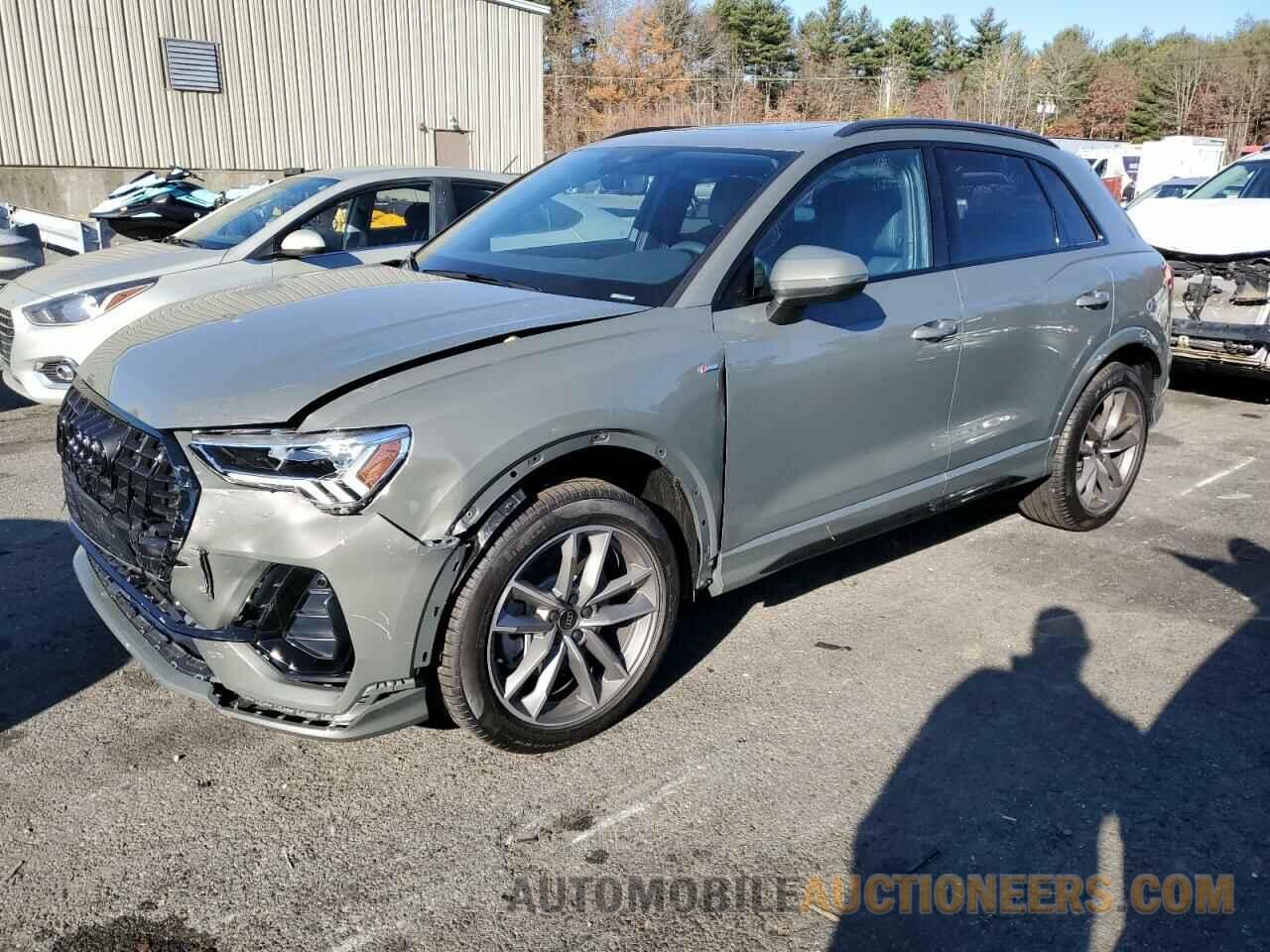 WA1EECF34R1180563 AUDI Q3 2024