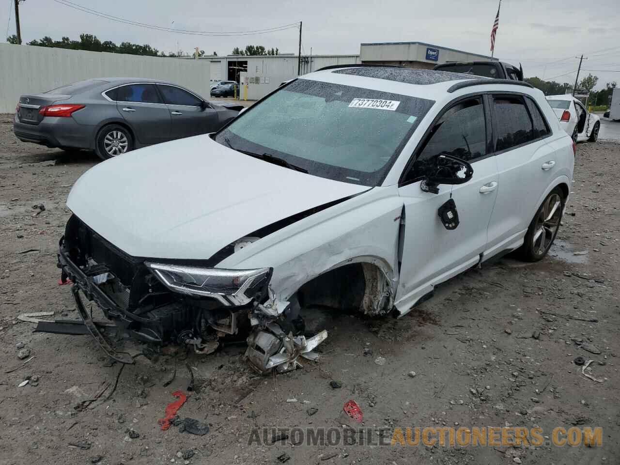 WA1EECF35M1151775 AUDI Q3 2021