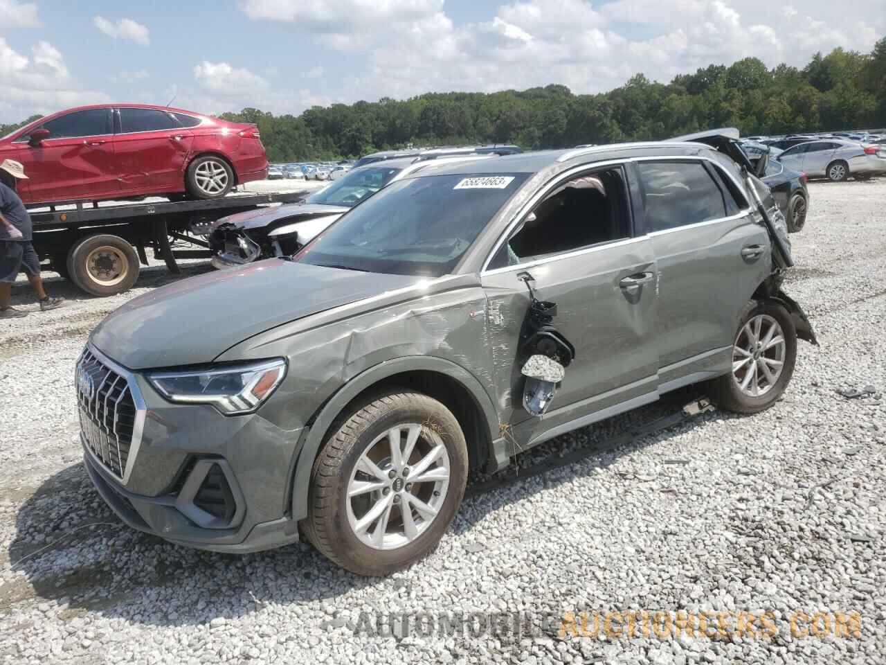 WA1EECF35M1154045 AUDI Q3 2021