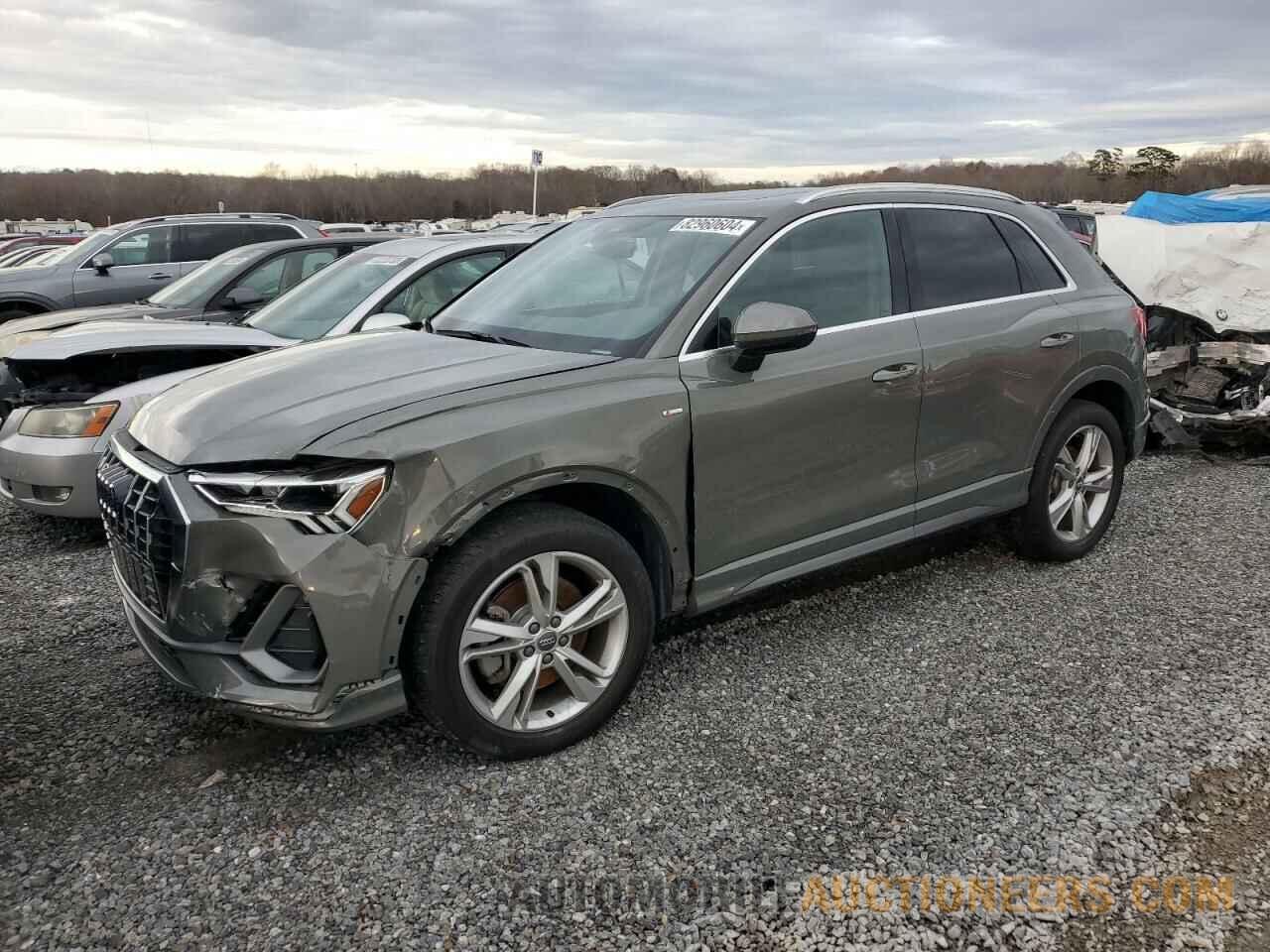 WA1EECF36L1113941 AUDI Q3 2020