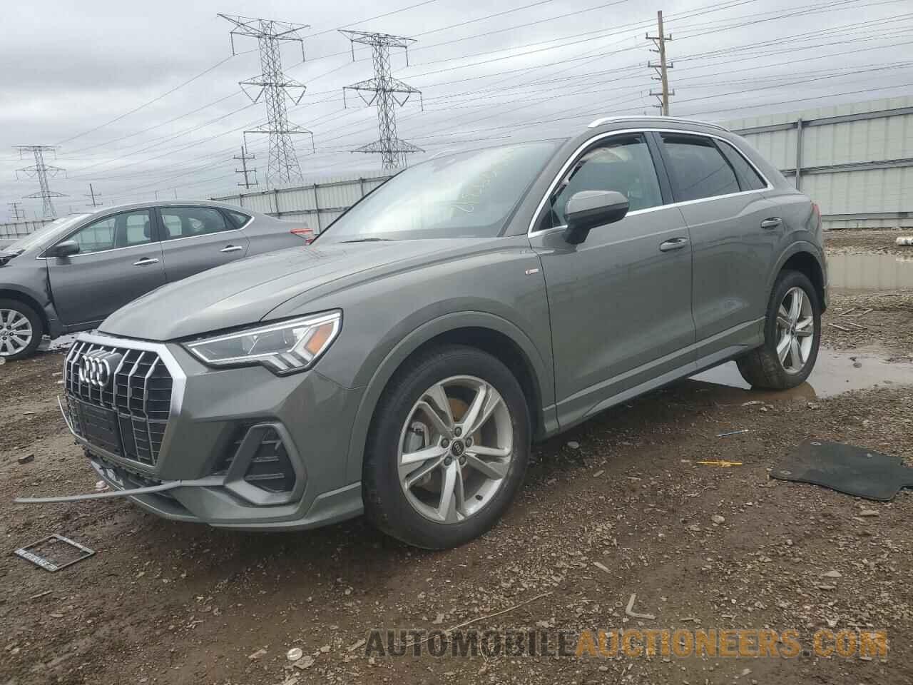 WA1EECF36M1043696 AUDI Q3 2021