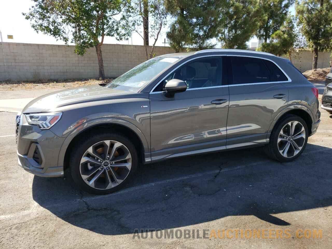 WA1EECF37K1070306 AUDI Q3 2019