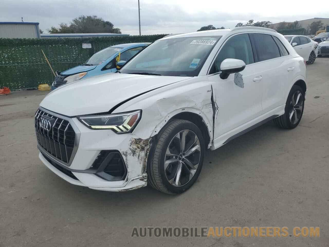 WA1EECF37L1091805 AUDI Q3 2020