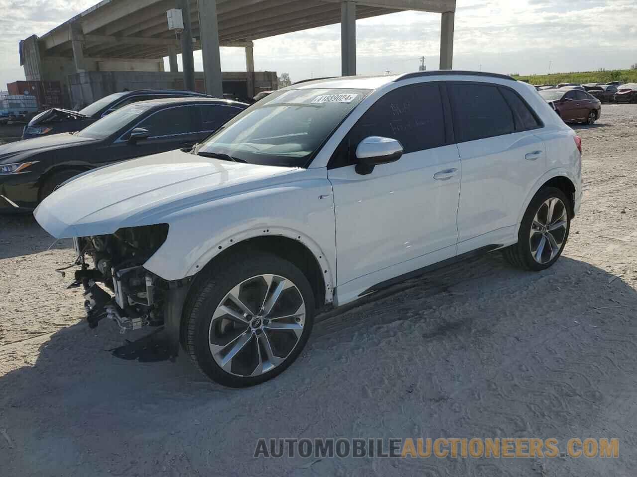 WA1EECF37M1024137 AUDI Q3 2021