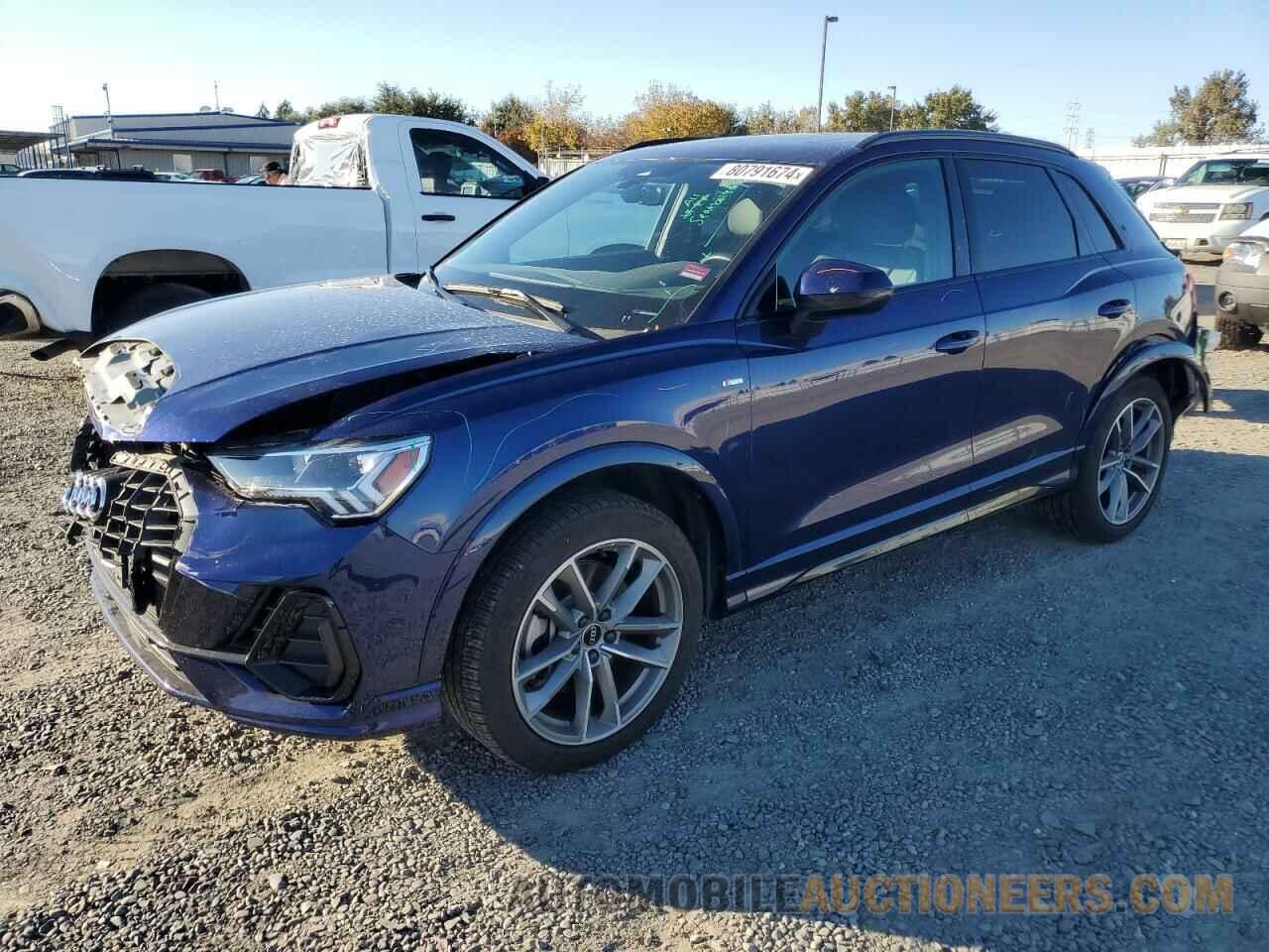 WA1EECF37M1055694 AUDI Q3 2021