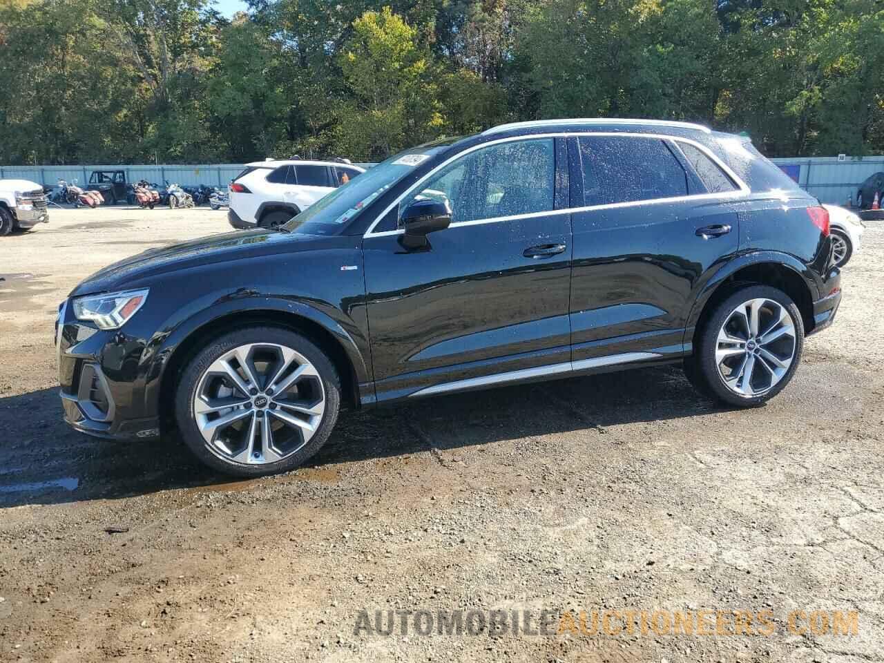 WA1EECF37M1114016 AUDI Q3 2021