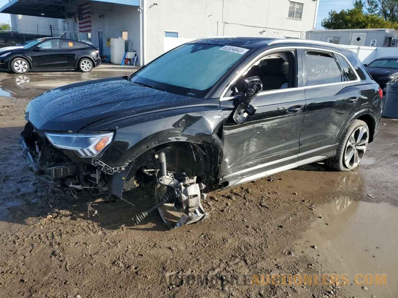 WA1EECF37M1114078 AUDI Q3 2021