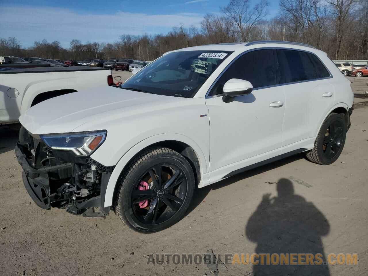 WA1EECF37M1152345 AUDI Q3 2021