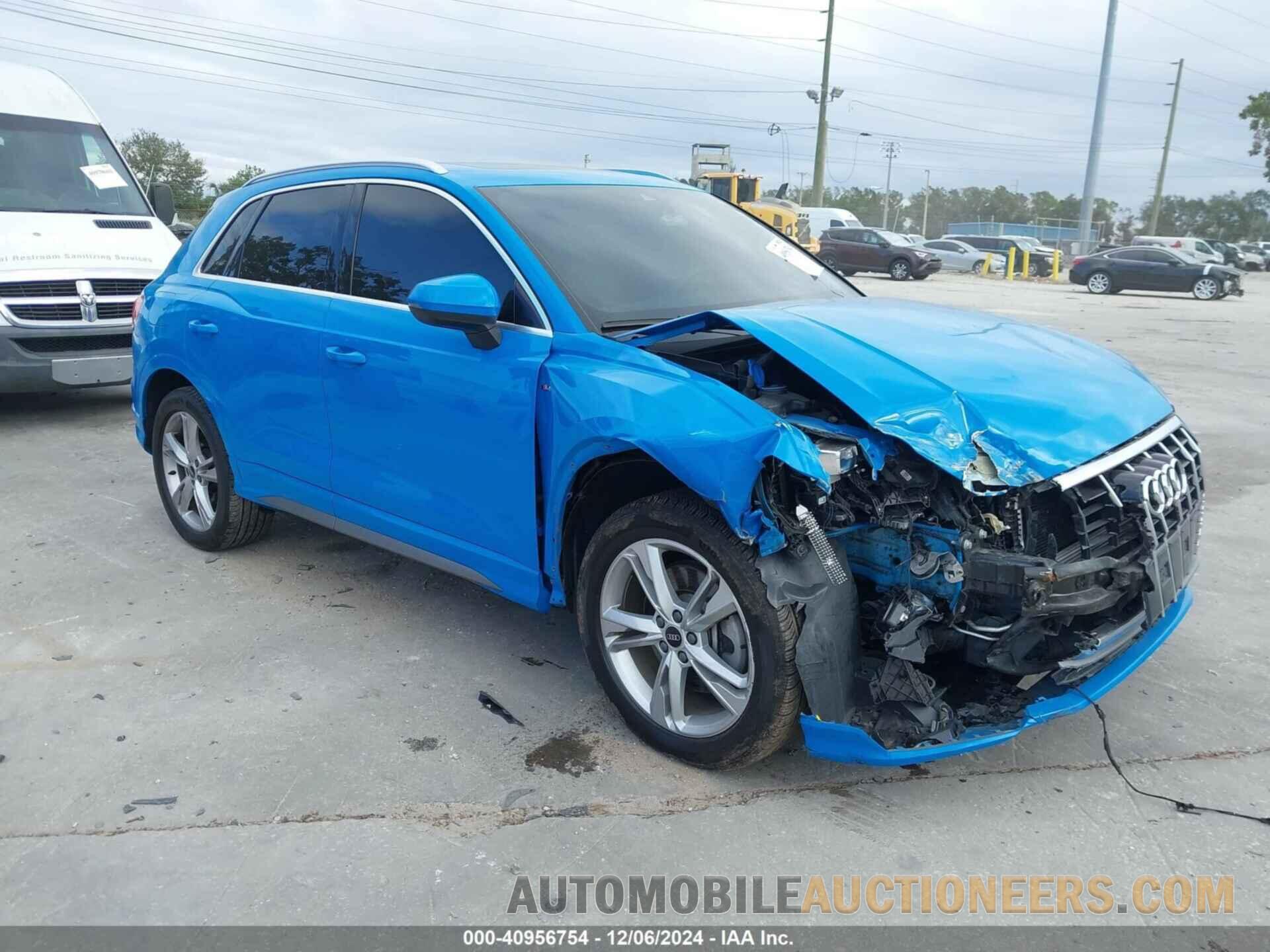 WA1EECF38M1062864 AUDI Q3 2021