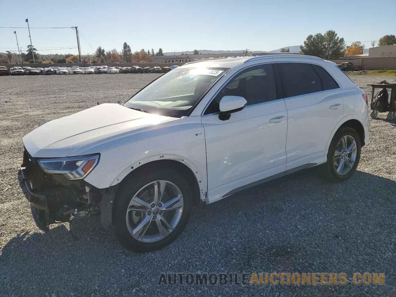 WA1EECF39K1068413 AUDI Q3 2019