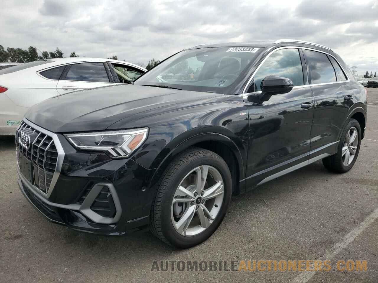 WA1EECF39M1111215 AUDI Q3 2021