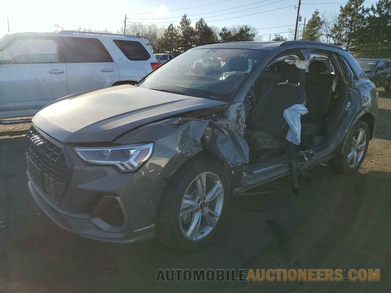 WA1EECF39M1132601 AUDI Q3 2021