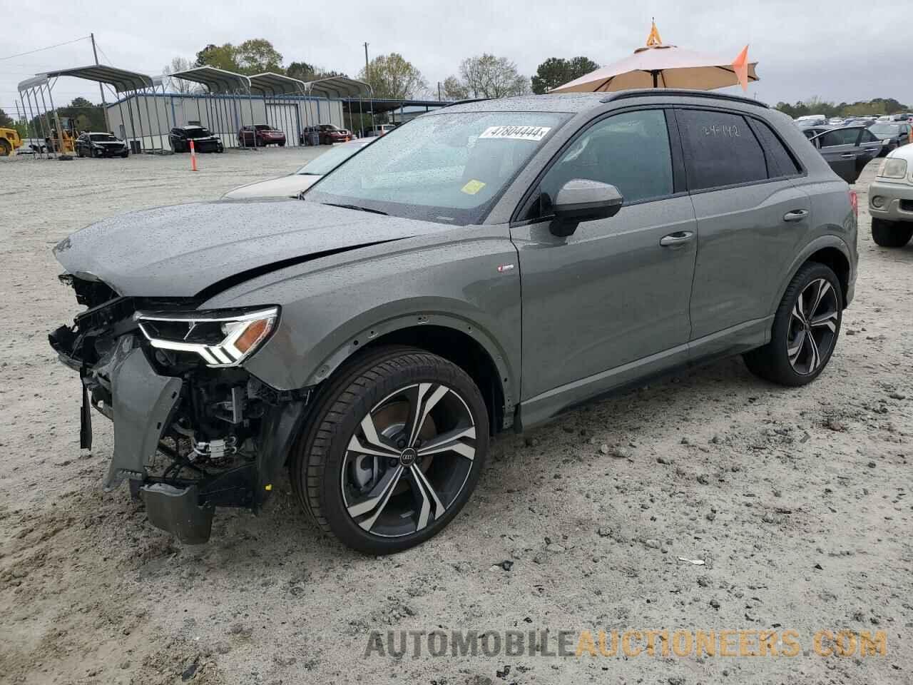 WA1EECF39R1060399 AUDI Q3 2024