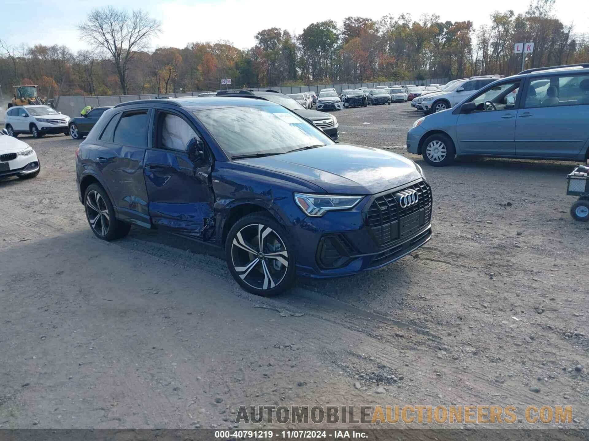 WA1EECF39R1107267 AUDI Q3 2024