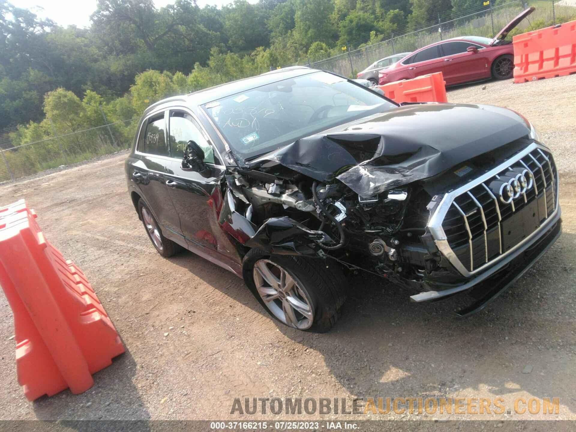 WA1EECF3XP1050994 AUDI Q3 2023