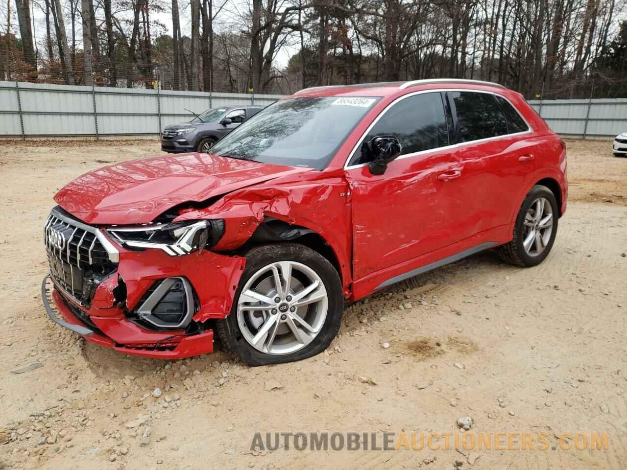 WA1EECF3XR1153996 AUDI Q3 2024