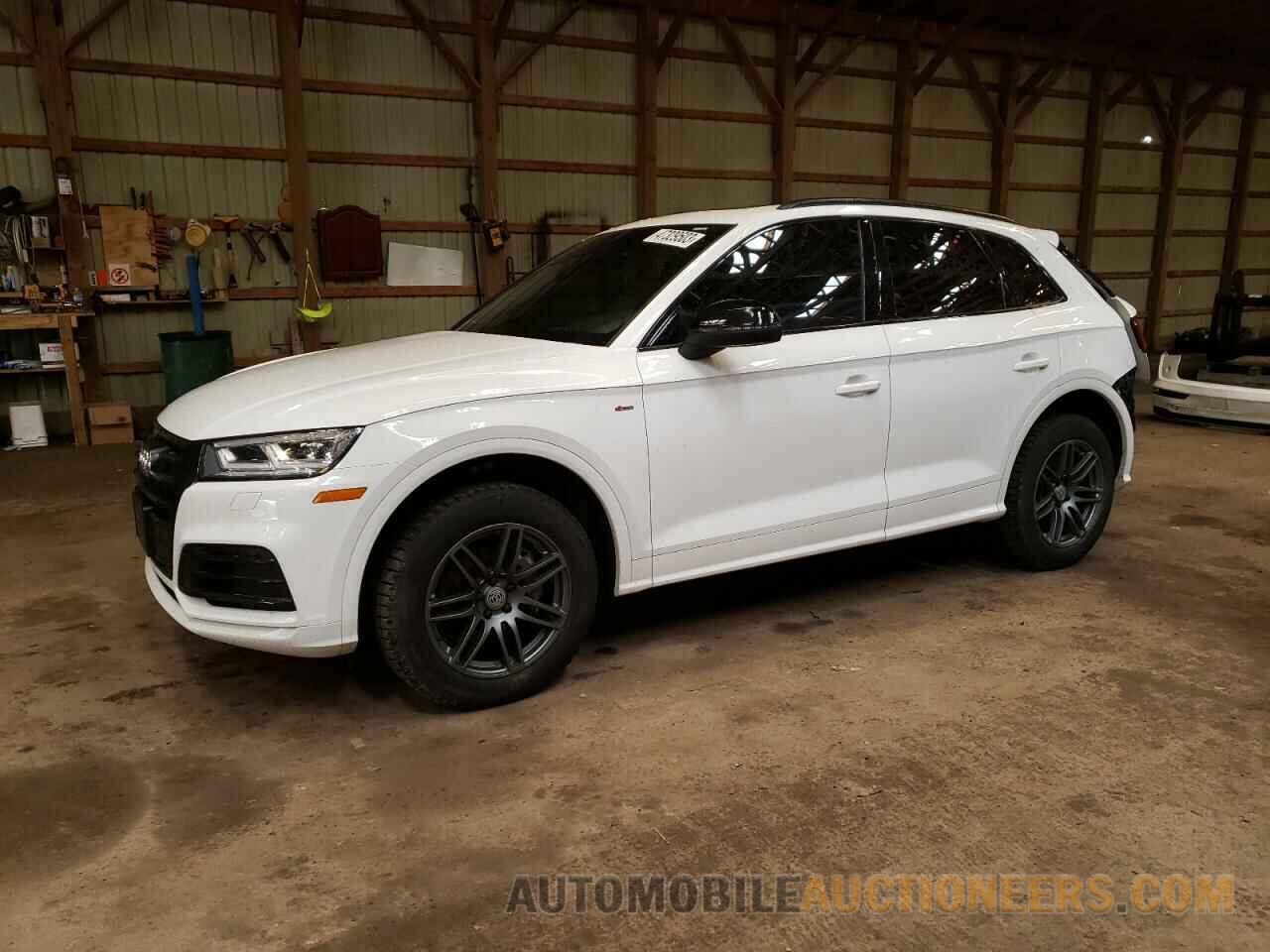 WA1ENAFY8K2108992 AUDI Q5 2019